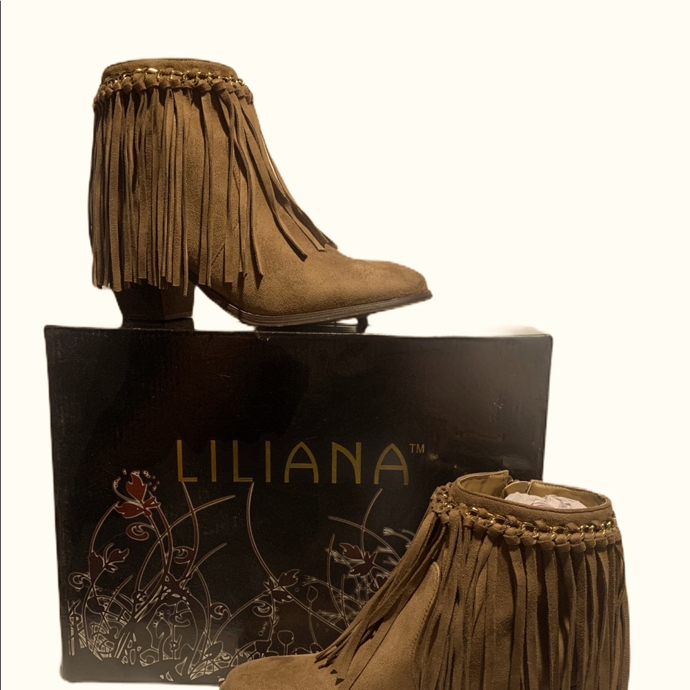 New in box Liliana long fringe ankle boot size 8